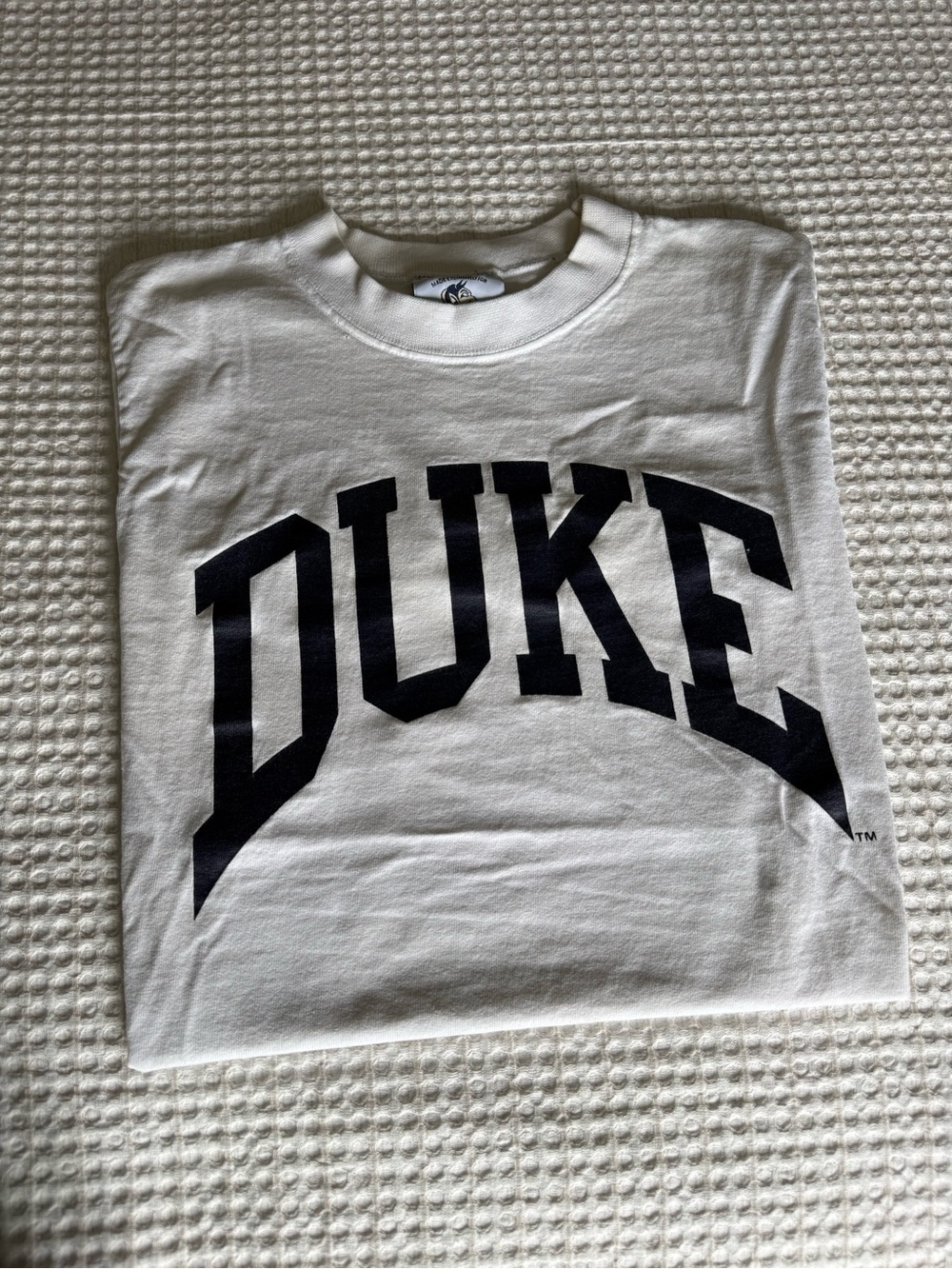 Vintage 1990s Duke University White Graphic Crewneck Tee single stitched